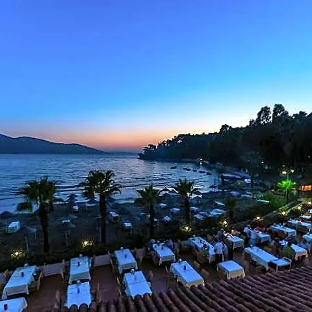 Hotel Yucelen 4*
