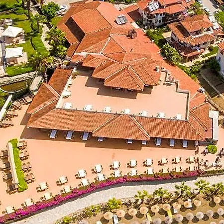 Yucelen Hotel 4*